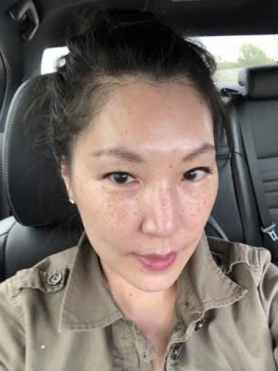 House Sitter Amanda Shin