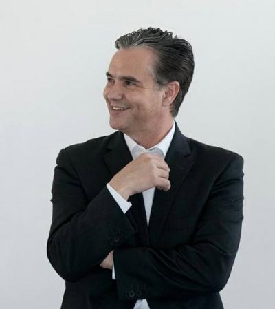 House Sitter Ricardo Gutierrez