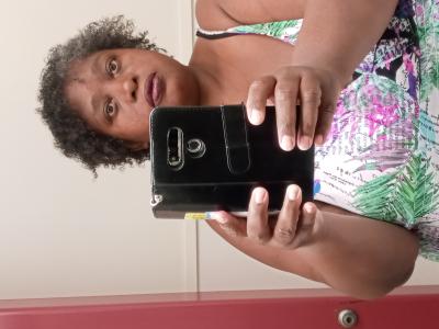 House Sitter Tyanna Preston