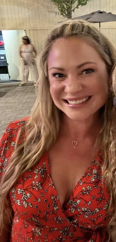 House Sitter Ajoulyn Garrett