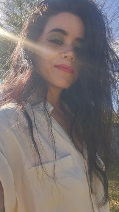 House Sitter Mallory Abubakar