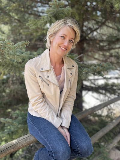 House Sitter Jennifer Drake
