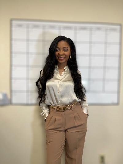 House Sitter Briana Grant