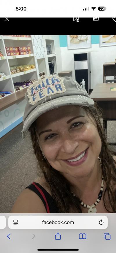 House Sitter Cari Mcclish