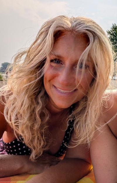 House Sitter Kristi Chapman