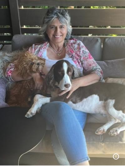 House Sitter Chelo Gable