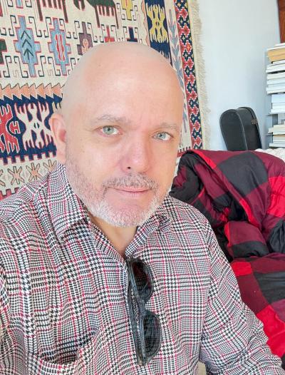 House Sitter Ramon Almonte